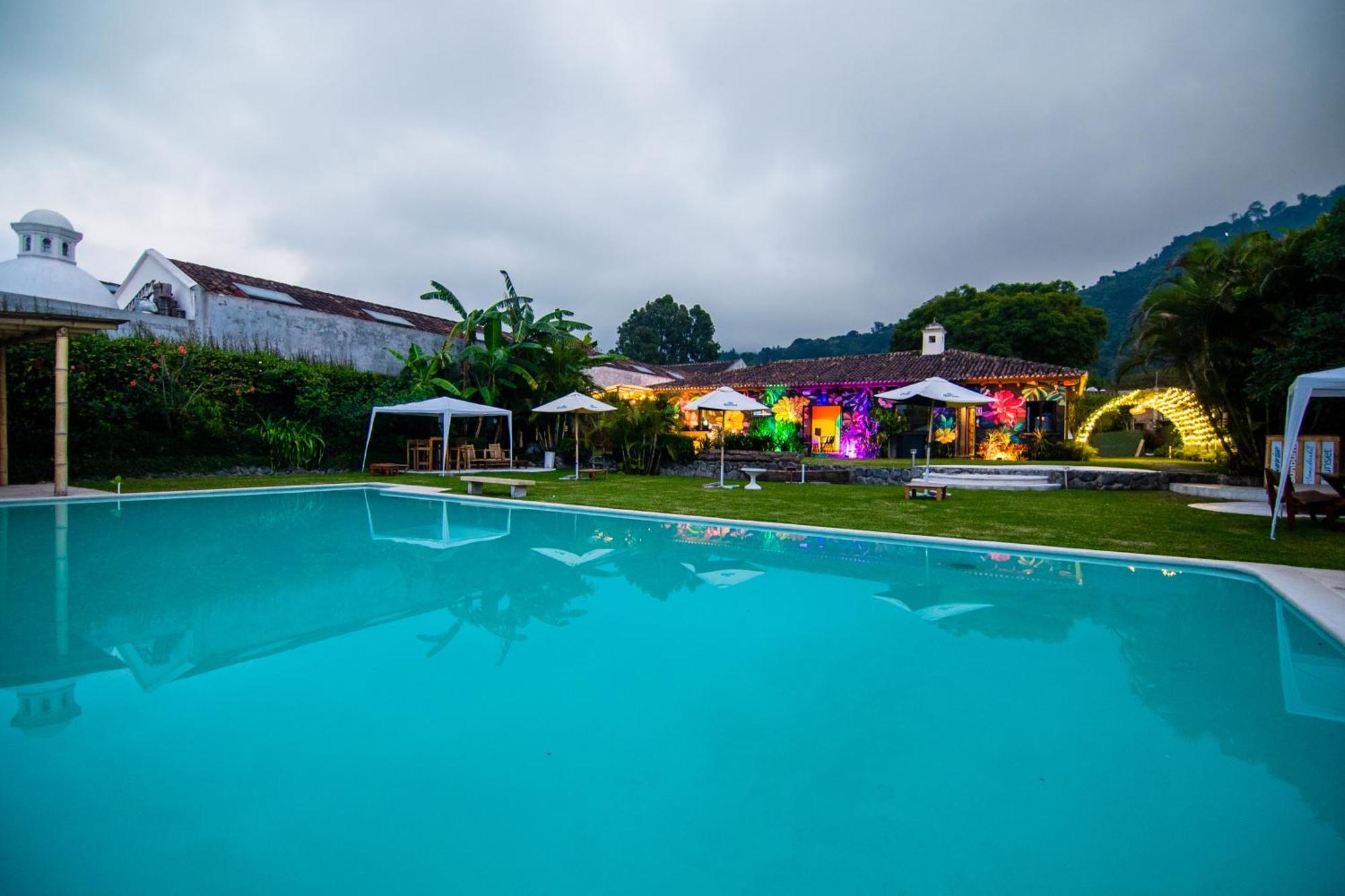 Yes Please! Hostel Antigua ภายนอก รูปภาพ