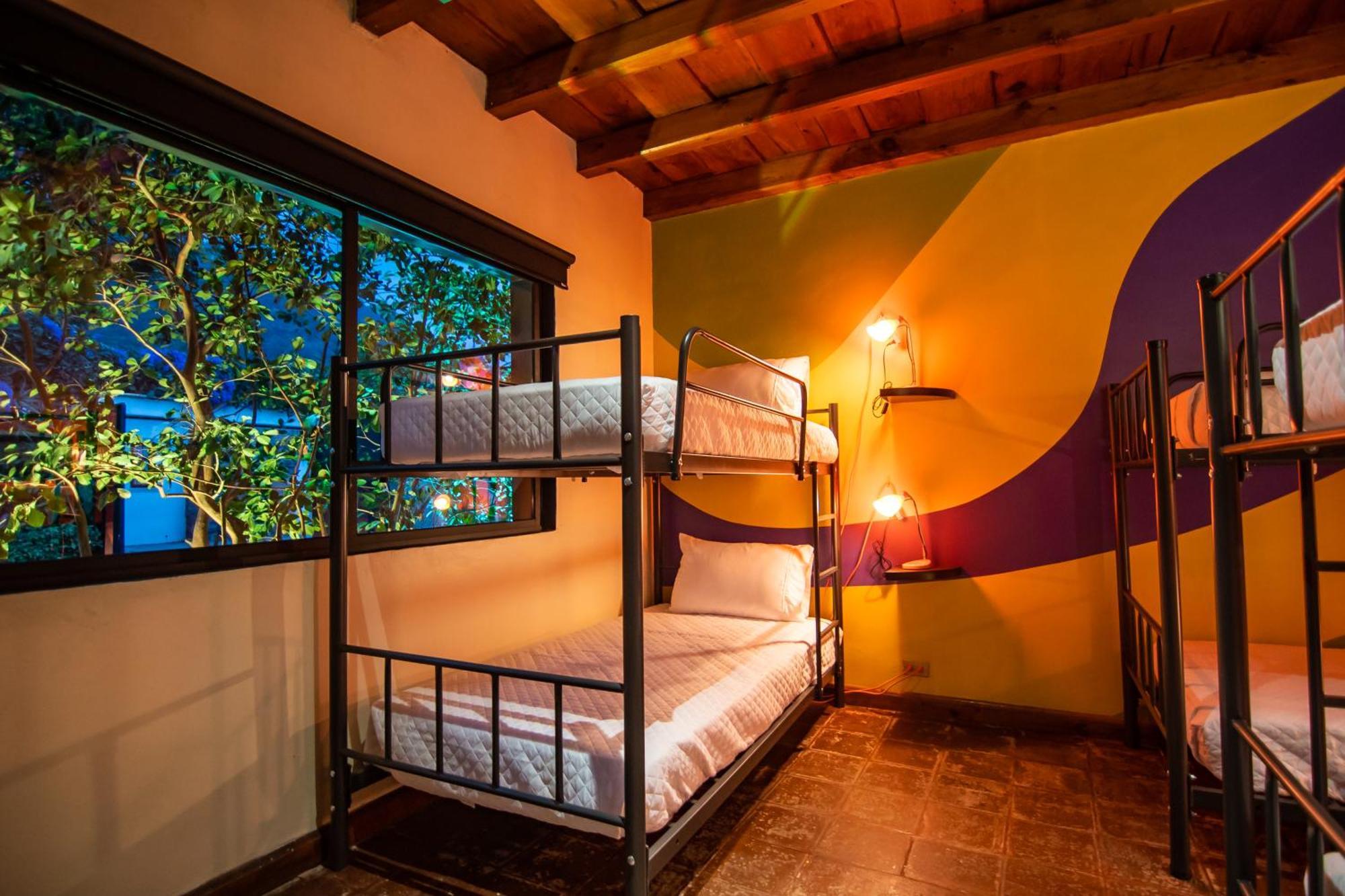 Yes Please! Hostel Antigua ภายนอก รูปภาพ