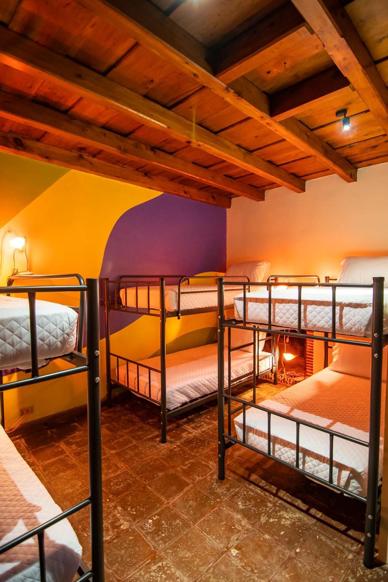 Yes Please! Hostel Antigua ภายนอก รูปภาพ